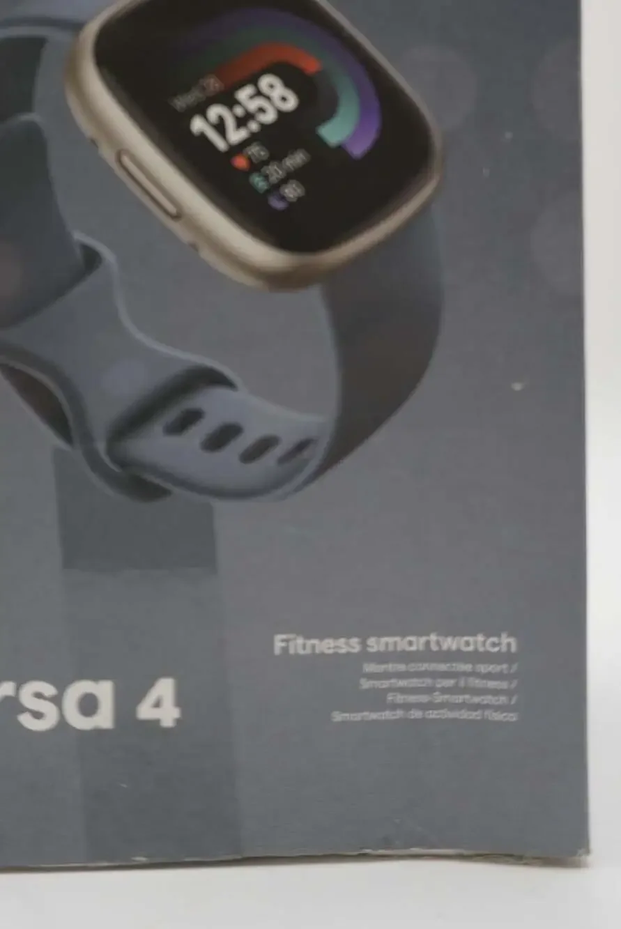 Fitbit Versa 4 Fitness Smartwatch